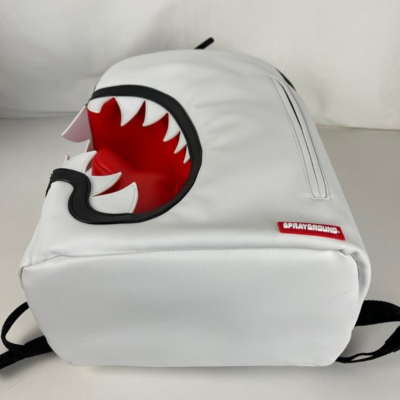 New Sprayground Scream Shark Art Piece White Backpack DLVX - Picture 5 of 11